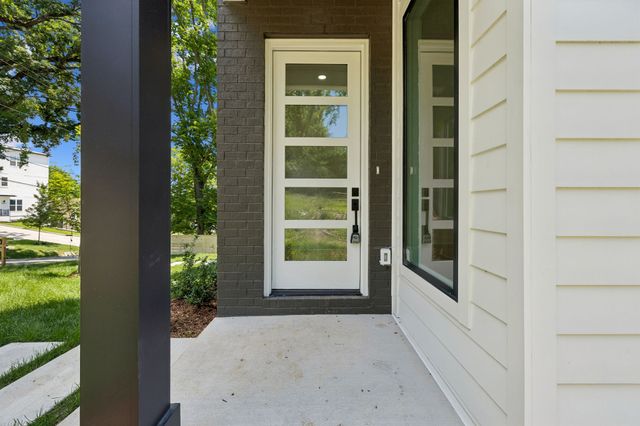 3213 Resha Ln B, Nashville, TN 37218