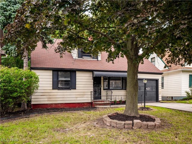 2195 N Taylor Road, Cleveland Heights, OH 44112