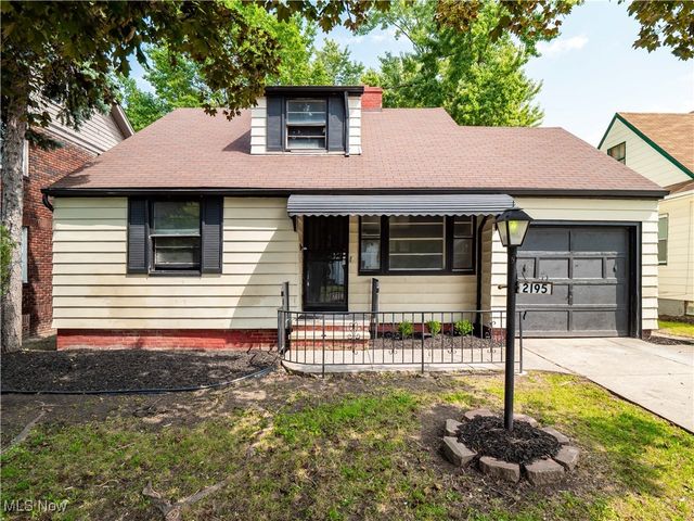 2195 N Taylor Road, Cleveland Heights, OH 44112
