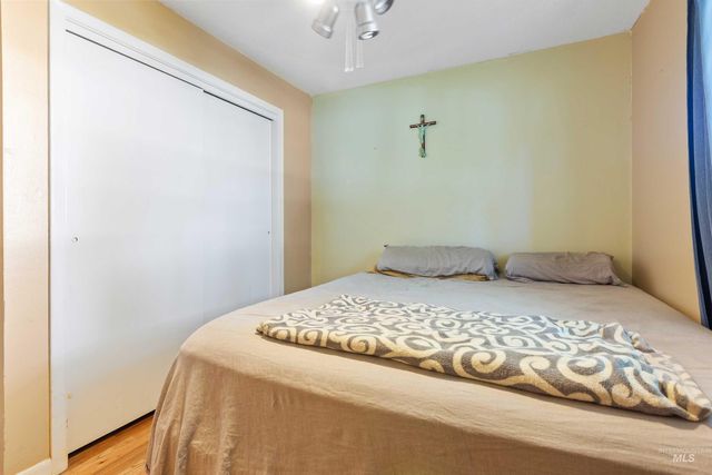 216 Borah Ave W, Twin Falls, ID 83301