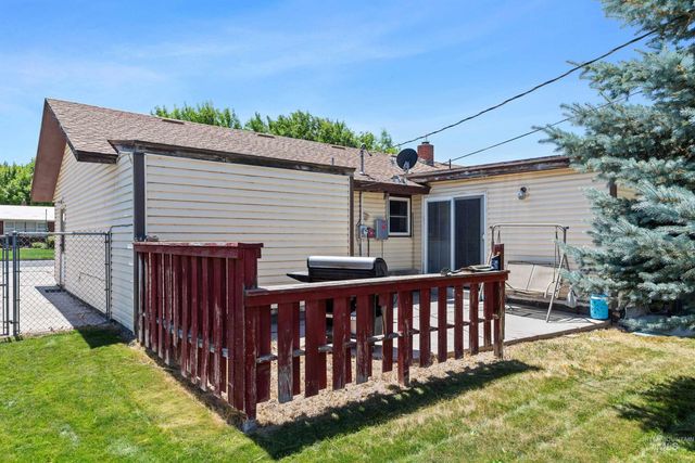 216 Borah Ave W, Twin Falls, ID 83301