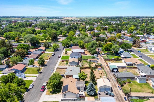 216 Borah Ave W, Twin Falls, ID 83301