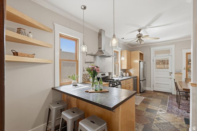 928 S WINDSOR, Salt Lake City, UT 84105