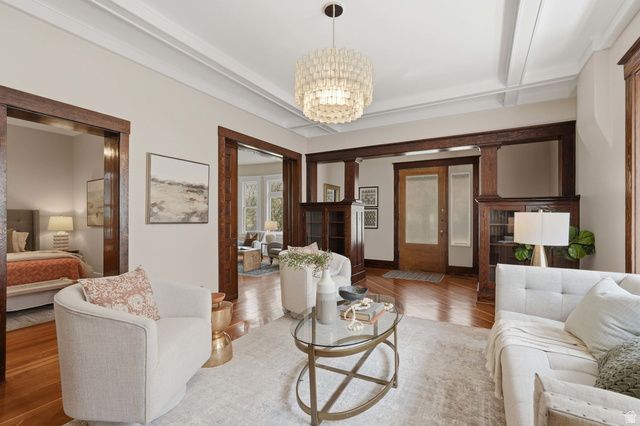 928 S WINDSOR, Salt Lake City, UT 84105