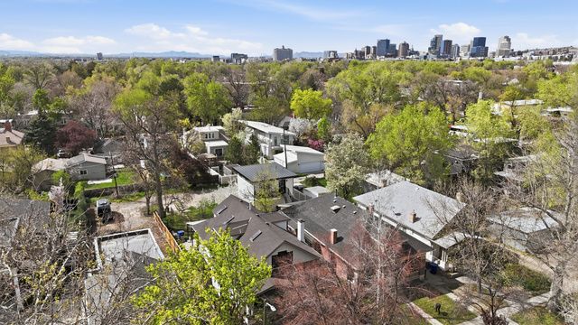 928 S WINDSOR, Salt Lake City, UT 84105