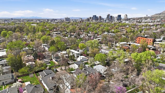928 S WINDSOR, Salt Lake City, UT 84105
