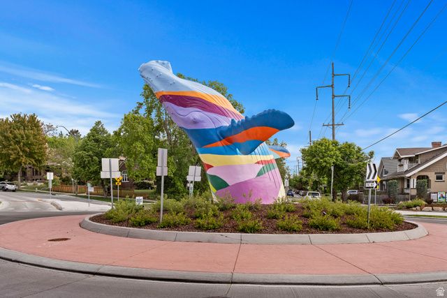 928 S WINDSOR, Salt Lake City, UT 84105