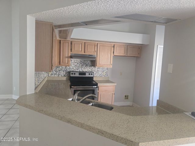 7775 MACTAVISH Way S, Jacksonville, FL 32244