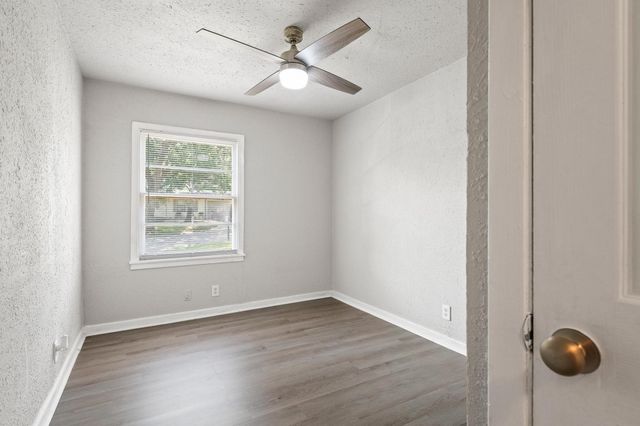 1717 Meadowlark Lane, Denison, TX 75020