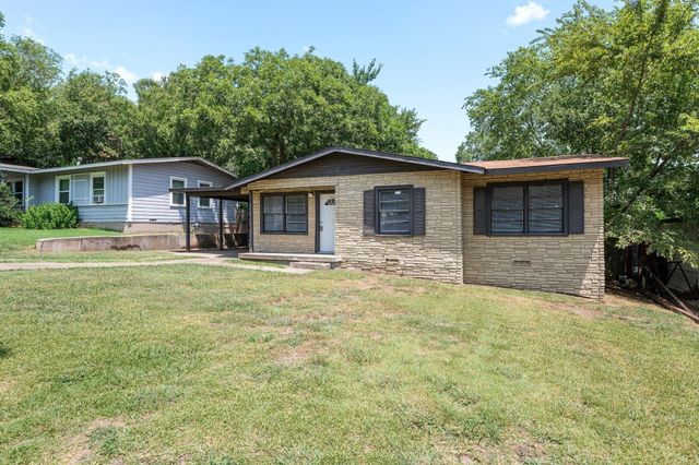1717 Meadowlark Lane, Denison, TX 75020