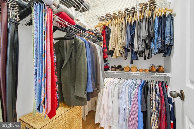 9348 OCCOQUAN OVERLOOK DR, Lorton, VA 22079