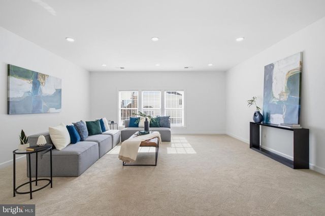 9348 OCCOQUAN OVERLOOK DR, Lorton, VA 22079