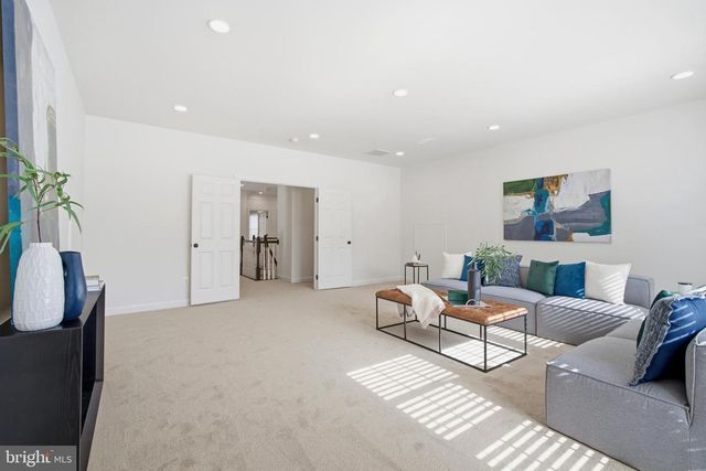 9348 OCCOQUAN OVERLOOK DR, Lorton, VA 22079