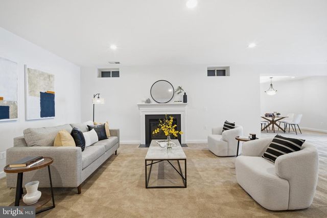 9348 OCCOQUAN OVERLOOK DR, Lorton, VA 22079