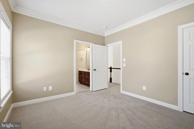 9348 OCCOQUAN OVERLOOK DR, Lorton, VA 22079