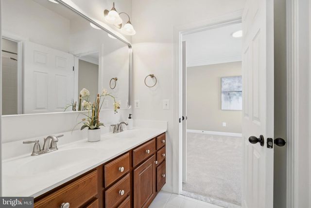 9348 OCCOQUAN OVERLOOK DR, Lorton, VA 22079