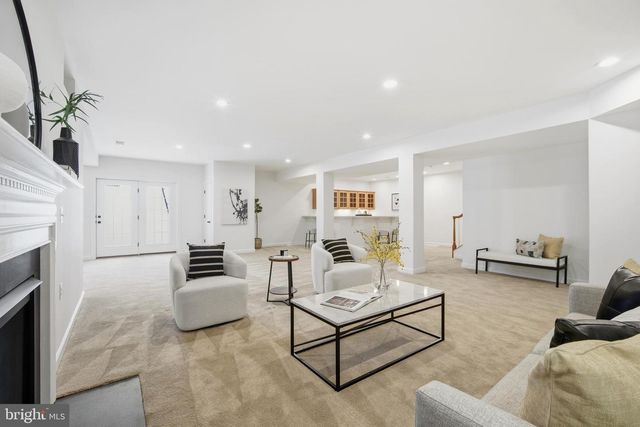 9348 OCCOQUAN OVERLOOK DR, Lorton, VA 22079