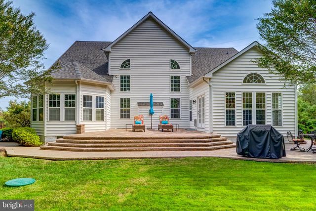 9348 OCCOQUAN OVERLOOK DR, Lorton, VA 22079