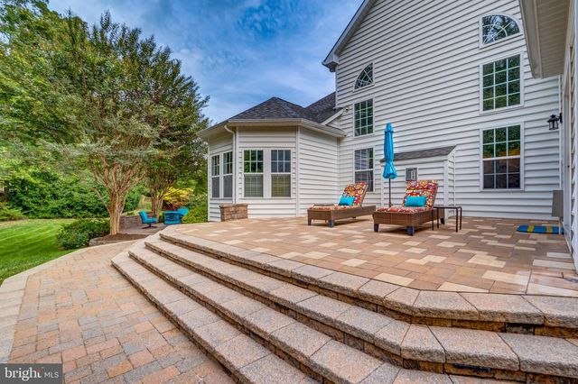 9348 OCCOQUAN OVERLOOK DR, Lorton, VA 22079