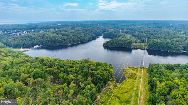 9348 OCCOQUAN OVERLOOK DR, Lorton, VA 22079