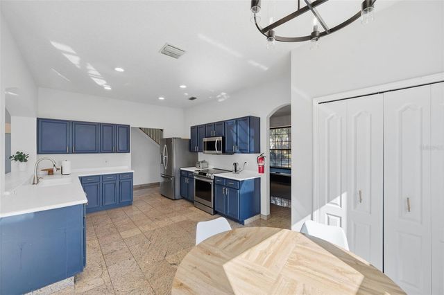 1542 MCCREA DRIVE, Lutz, FL 33549