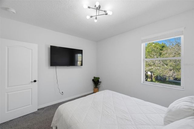 1542 MCCREA DRIVE, Lutz, FL 33549