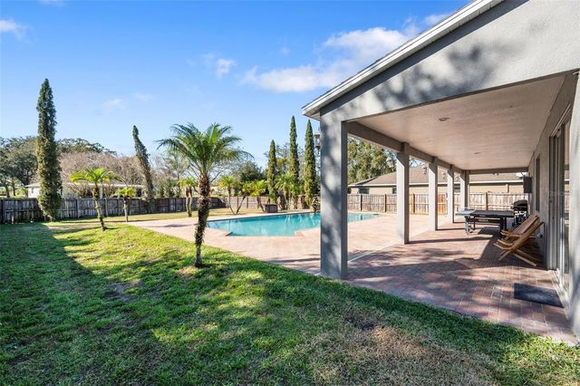 1542 MCCREA DRIVE, Lutz, FL 33549