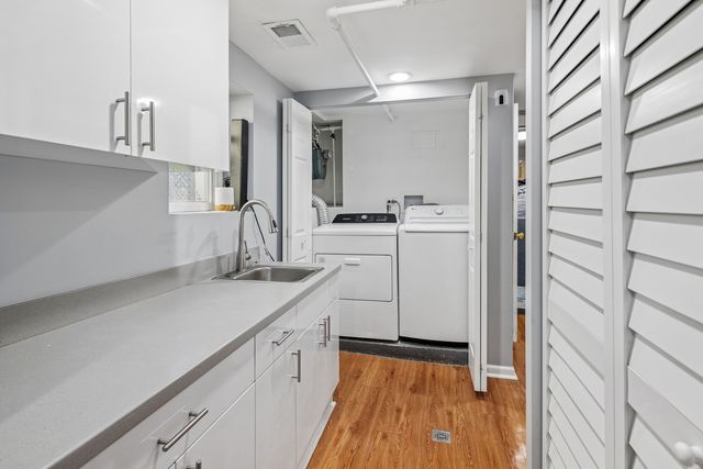 3510 N Narragansett Avenue, Chicago, IL 60634
