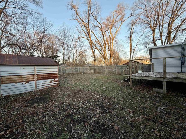 835 E Homeland Court, Beloit, WI 53511