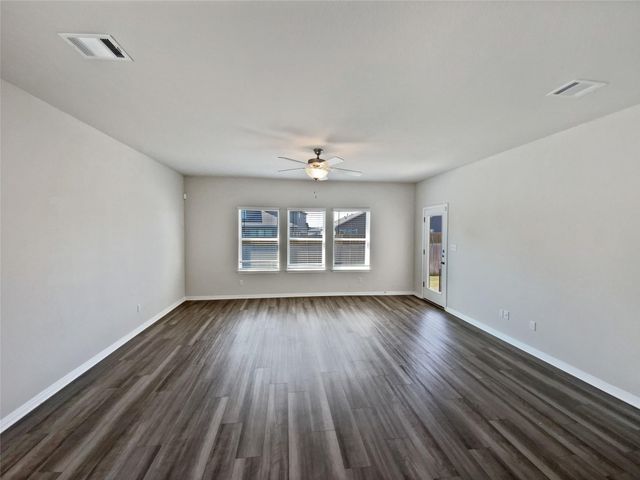 220 Sun Grove TRL, Georgetown, TX 78628