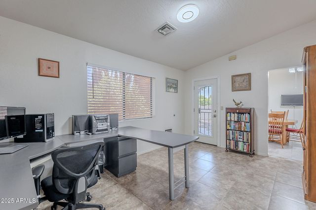 9339 E SUN LAKES Boulevard N, Sun Lakes, AZ 85248