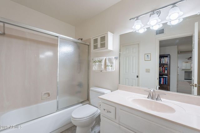 9339 E SUN LAKES Boulevard N, Sun Lakes, AZ 85248