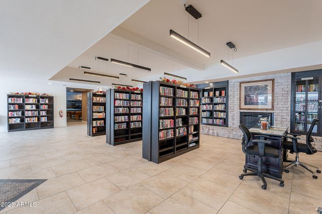 9339 E SUN LAKES Boulevard N, Sun Lakes, AZ 85248