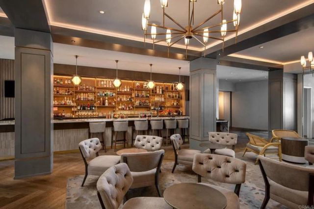 1562 Camino Del Mar 643, Del Mar, CA 92014