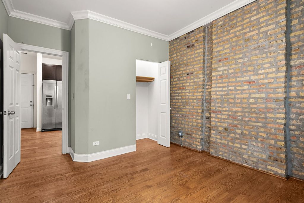 Image 22 of property listing at 6148 N Ravenswood Avenue 2, Chicago, IL 60660