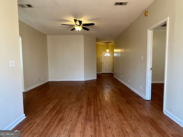 105 Park Lane, Warner Robins, GA 31093