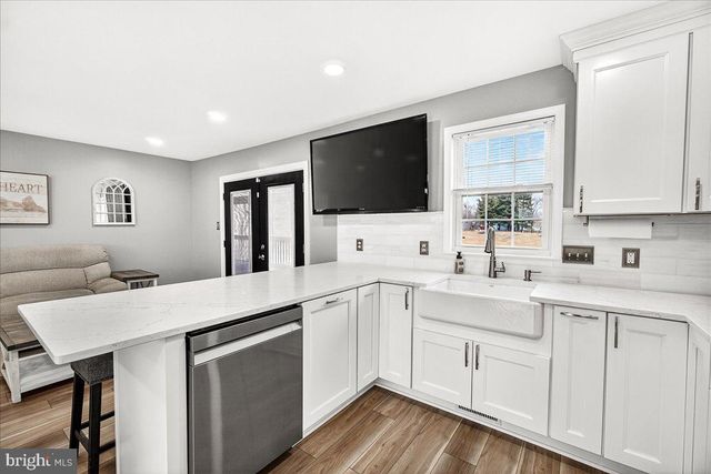 8906 STAUFFER RD, Walkersville, MD 21793