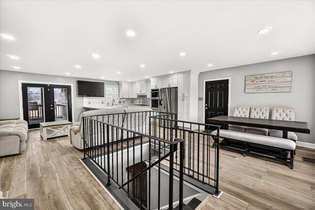 8906 STAUFFER RD, Walkersville, MD 21793