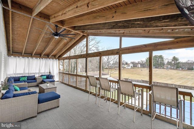 8906 STAUFFER RD, Walkersville, MD 21793