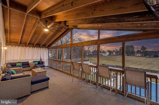 8906 STAUFFER RD, Walkersville, MD 21793