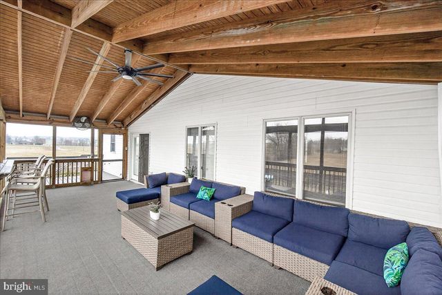 8906 STAUFFER RD, Walkersville, MD 21793