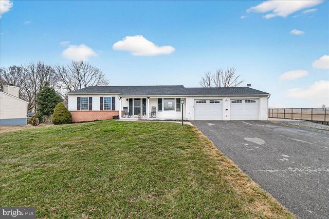 8906 STAUFFER RD, Walkersville, MD 21793