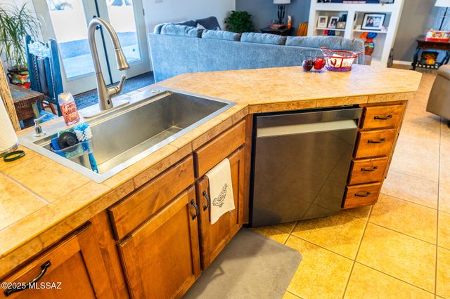 176 Artesian Lane, Benson, AZ 85602