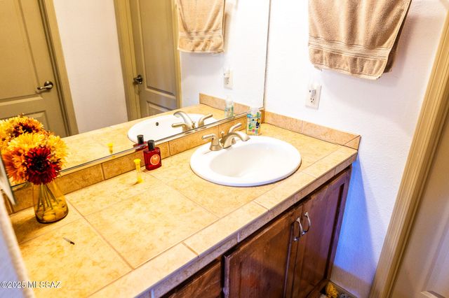 176 Artesian Lane, Benson, AZ 85602