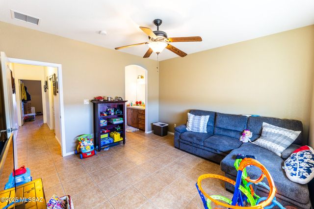 176 Artesian Lane, Benson, AZ 85602