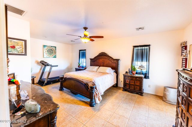 176 Artesian Lane, Benson, AZ 85602