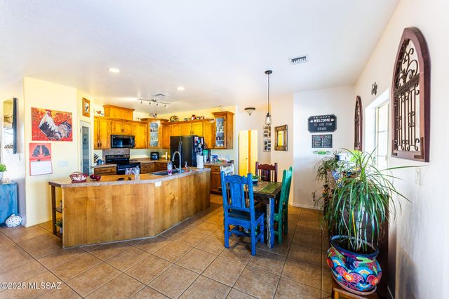 176 Artesian Lane, Benson, AZ 85602