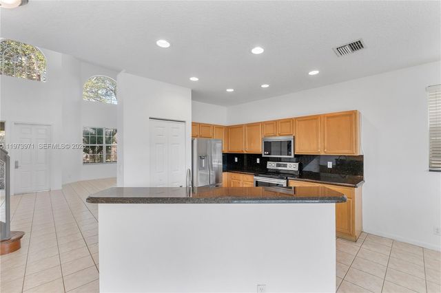 3622 Dunes Vista Dr, Pompano Beach, FL 33069