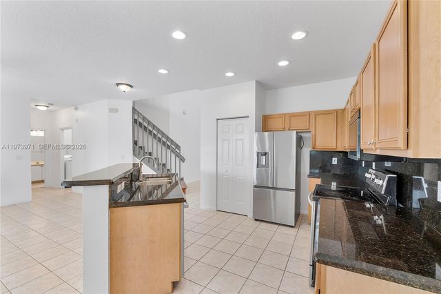 3622 Dunes Vista Dr, Pompano Beach, FL 33069