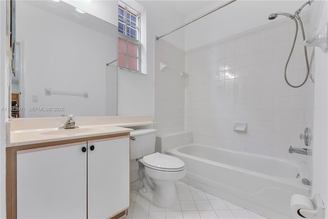 3622 Dunes Vista Dr, Pompano Beach, FL 33069